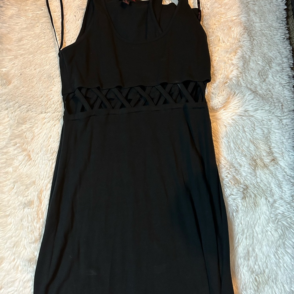 Black long dress with cutout